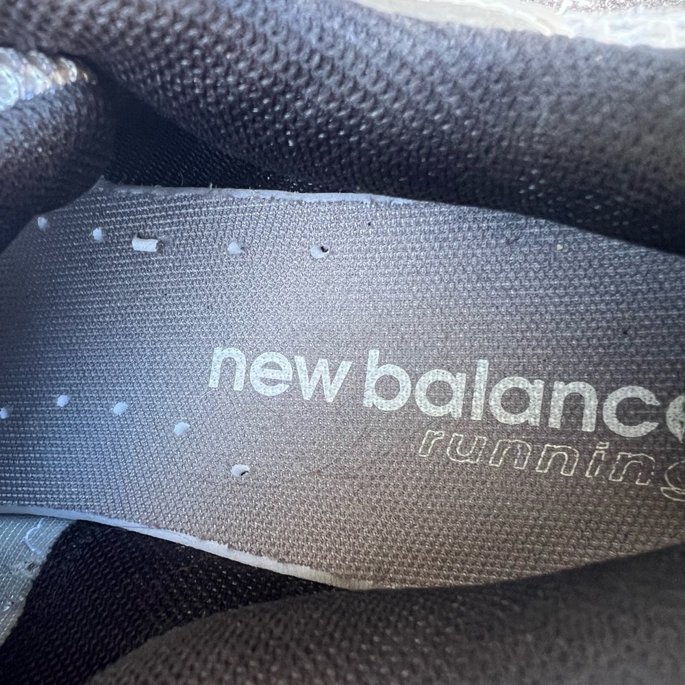 New Balance Men MR580SBR Cushioned Running Shoe Silver Red USA Made Size 10 - Picture 11 of 14